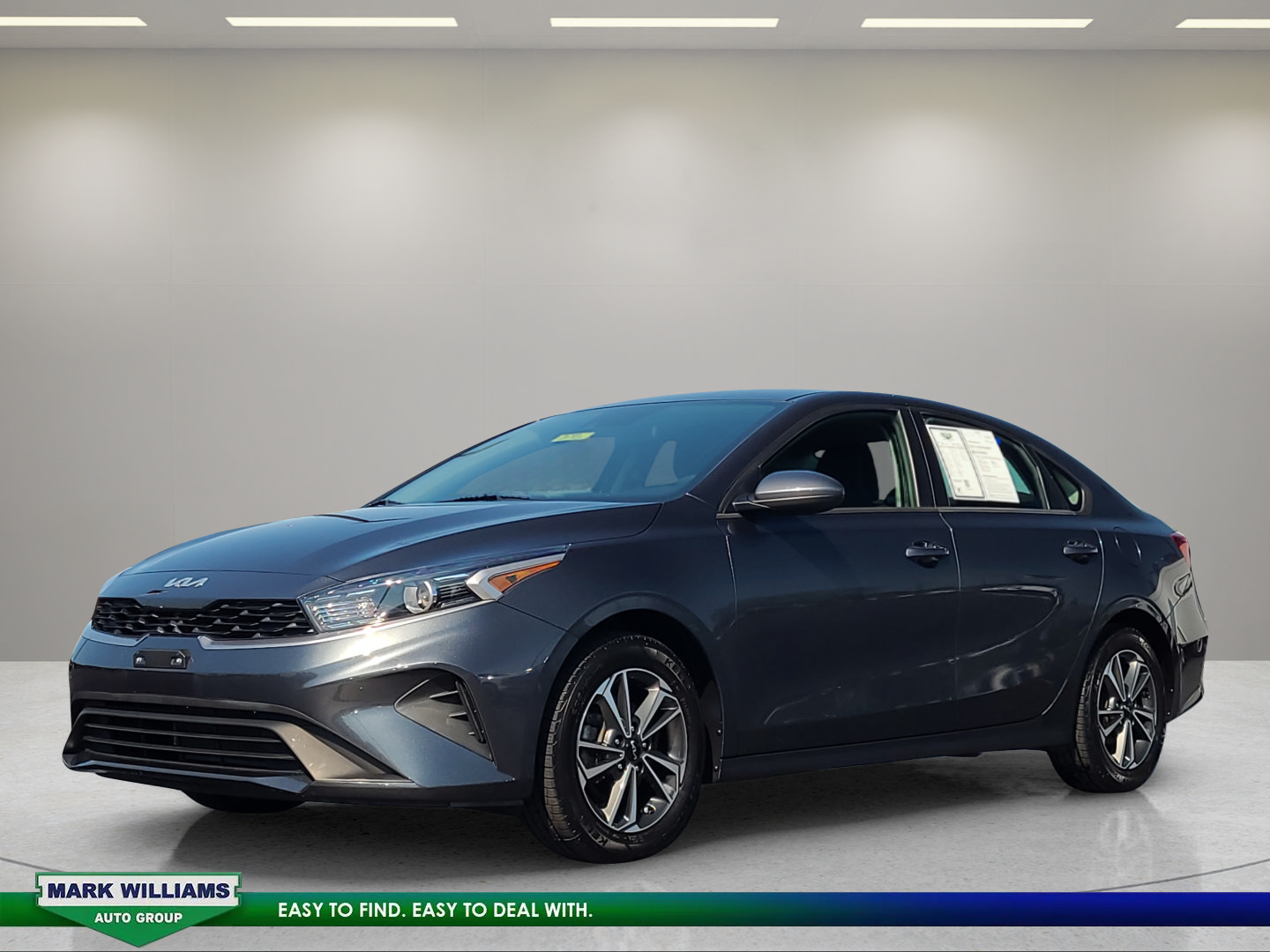 Used 2023 Kia Forte LXS FWD image 8