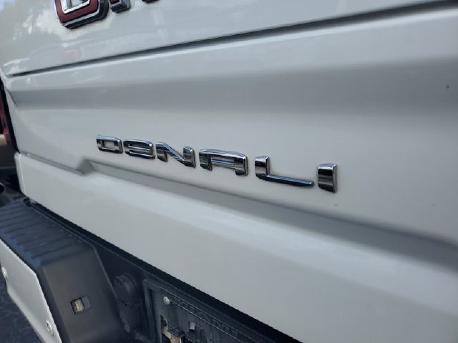 Used 2020 GMC Sierra 1500 Denali w/ Denali Ultimate Package image 8