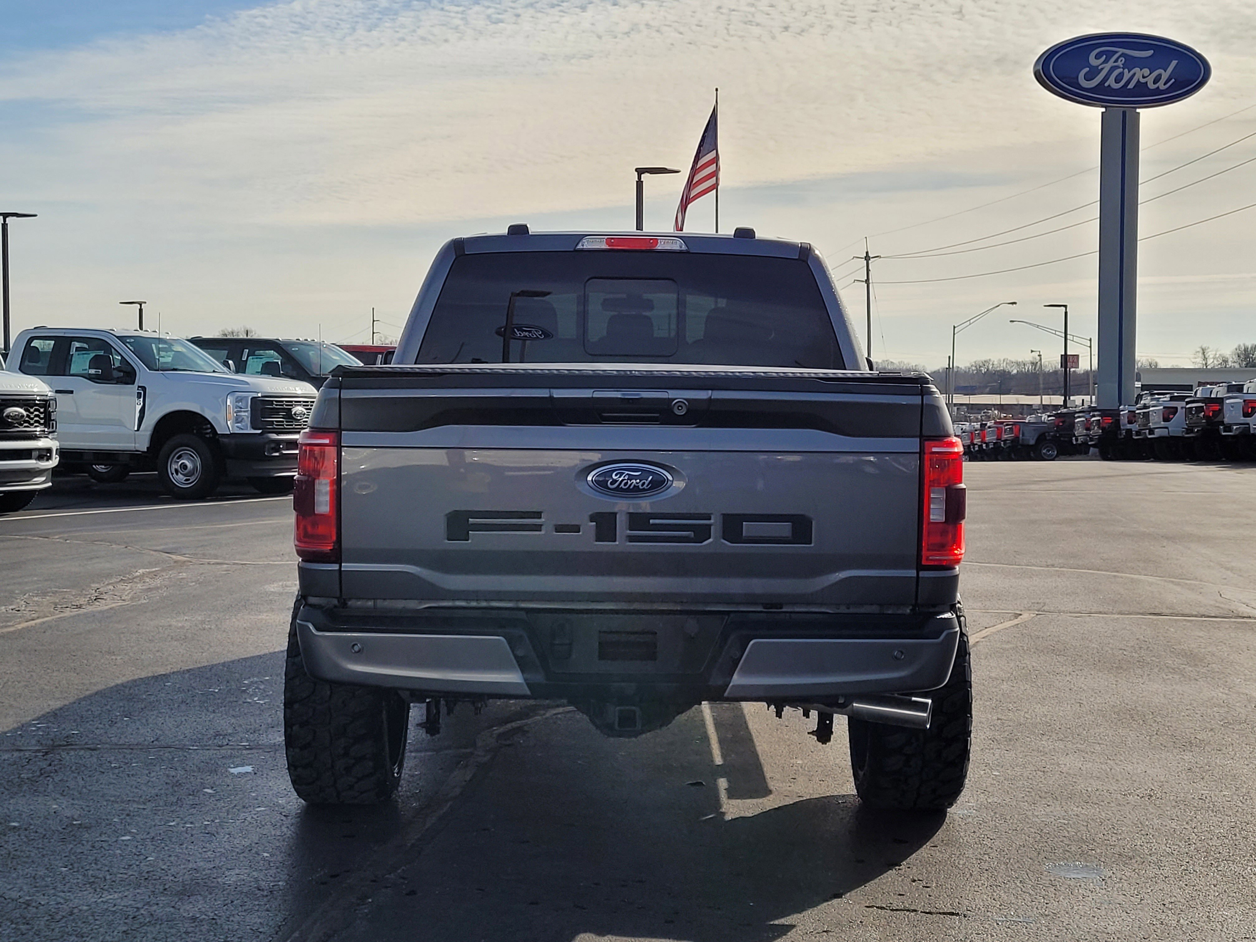 Certified 2022 Ford F150 XLT w/ Equipment Group 302A High image 4