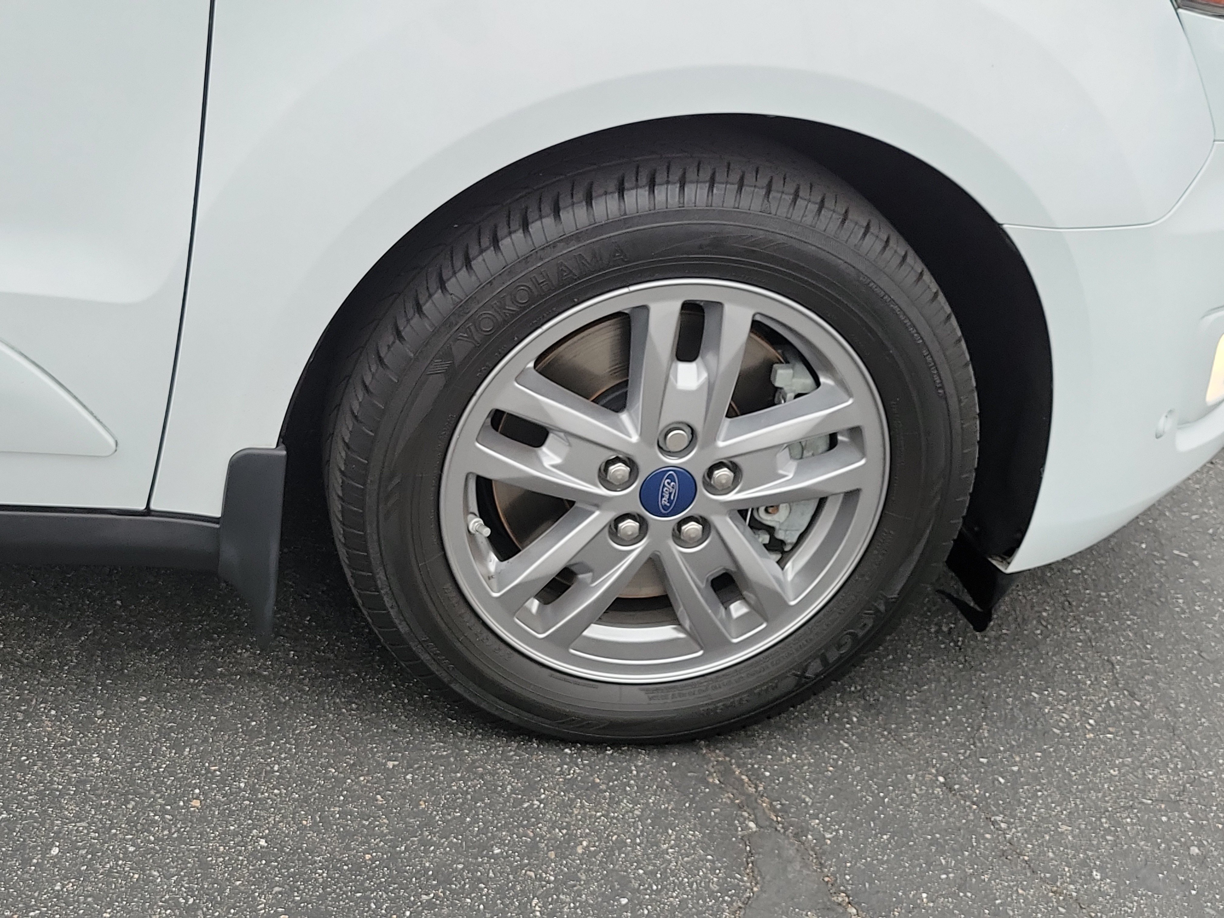 Certified 2022 Ford Transit Connect XLT FWD image 13