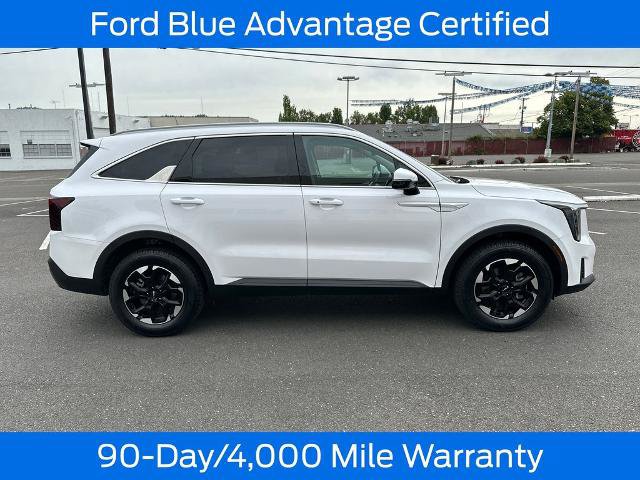 Used 2024 Kia Sorento S AWD/4WD image 9
