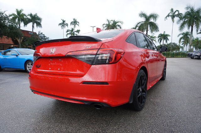 Used 2024 Honda Civic Si image 7