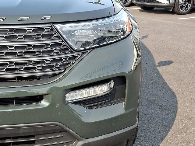 Certified 2022 Ford Explorer XLT w/ Equipment Group 202A AWD/4WD image 9