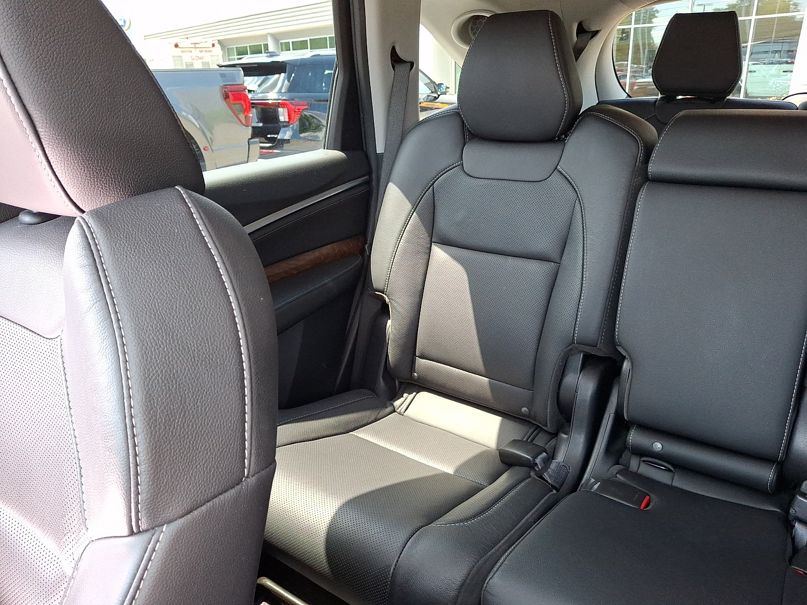 Used 2020 Acura MDX SH-AWD w/ Technology Package image 17