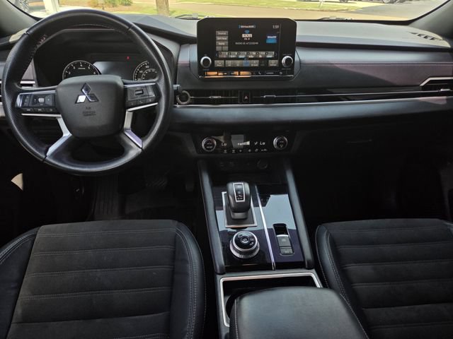 Used 2022 Mitsubishi Outlander SE FWD image 8