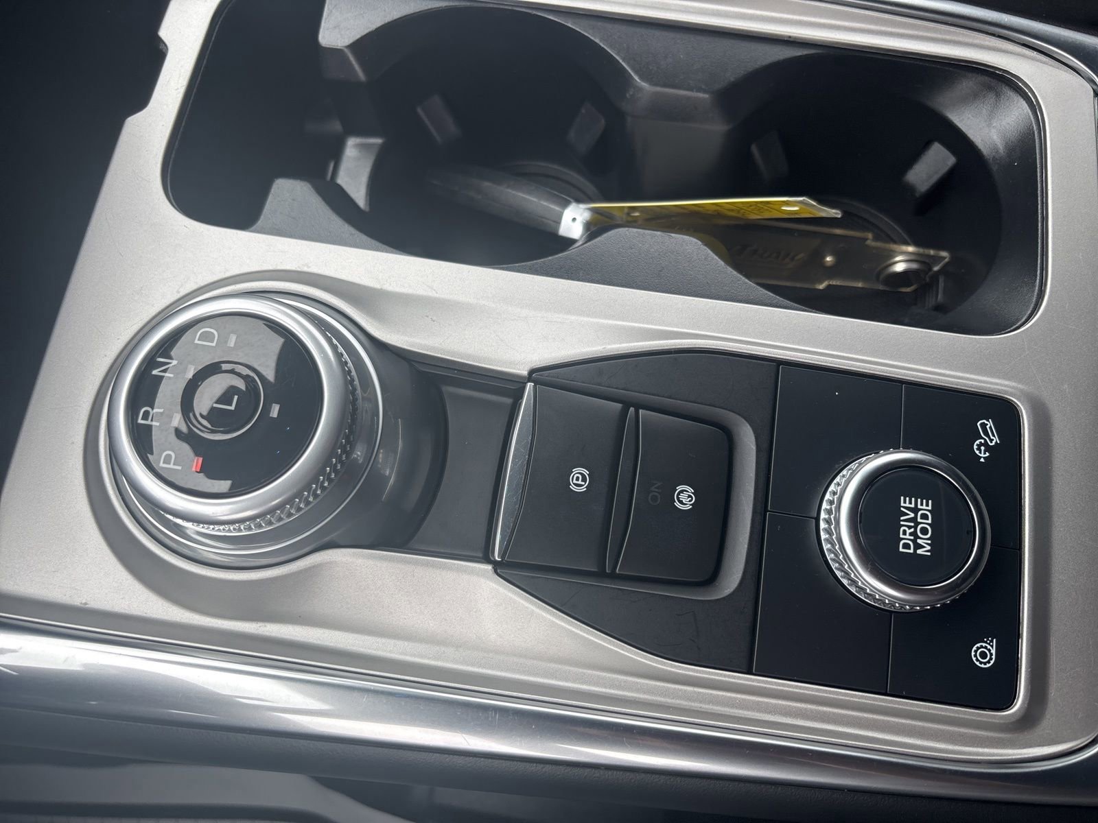 Certified 2022 Ford Explorer XLT w/ Equipment Group 202A image 26