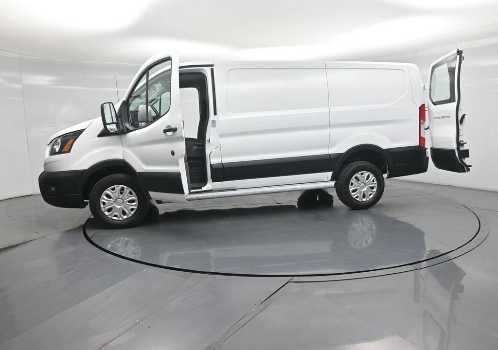 Certified 2025 Ford Transit 250 Low Roof w/ Exterior Upgrade Package RWD image 33