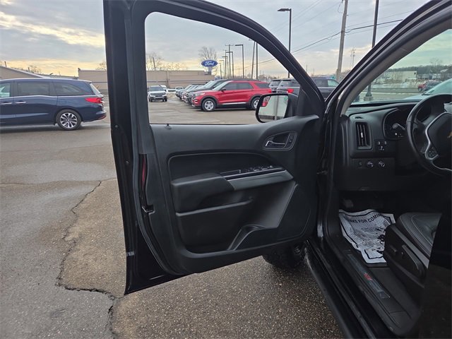 Used 2021 Chevrolet Colorado ZR2 image 32