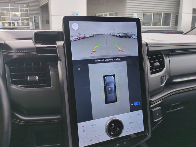 Certified 2023 Ford Expedition Max Platinum image 14