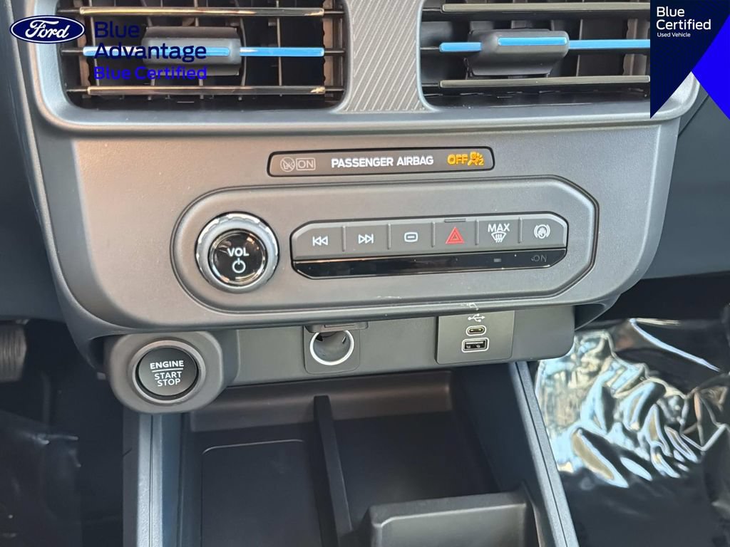 Certified 2026 Ford Maverick Lobo AWD/4WD image 31