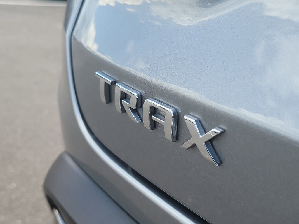 Used 2024 Chevrolet Trax ACTIV image 7