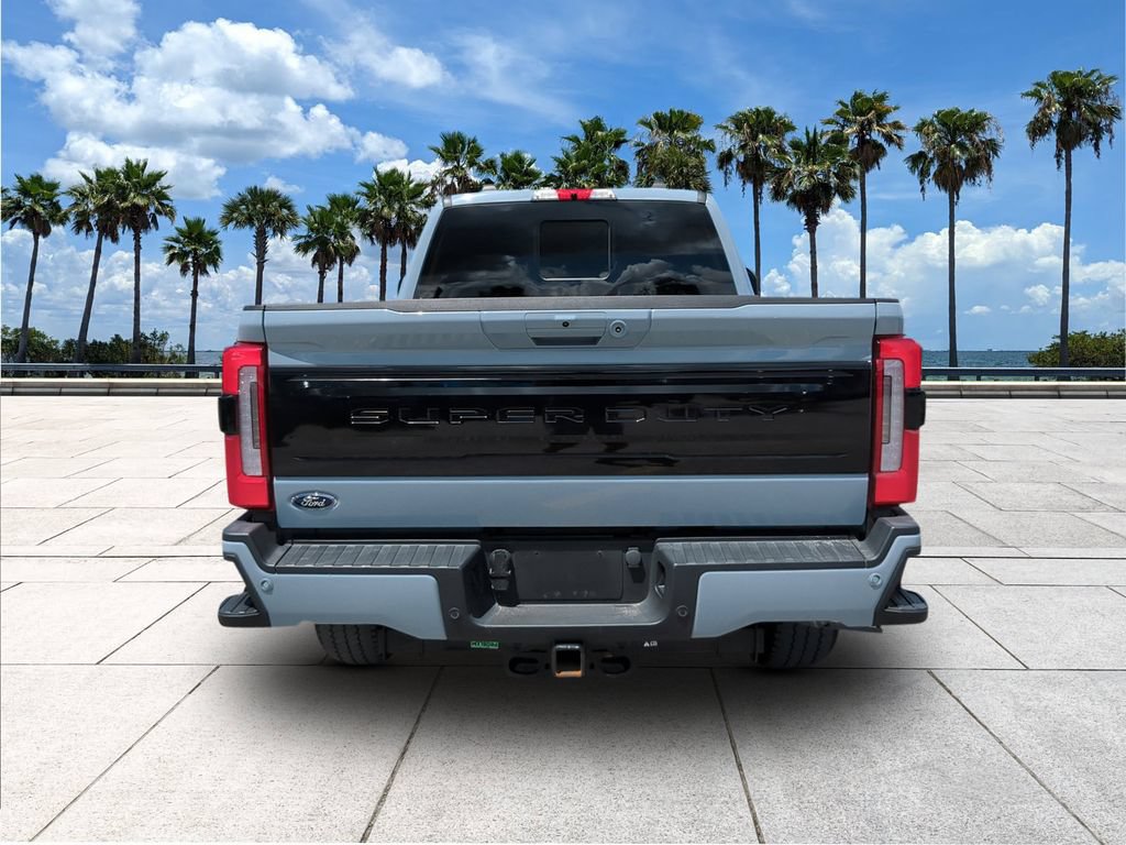 Certified 2025 Ford F250 Platinum w/ FX4 Off-Road Package AWD/4WD image 7