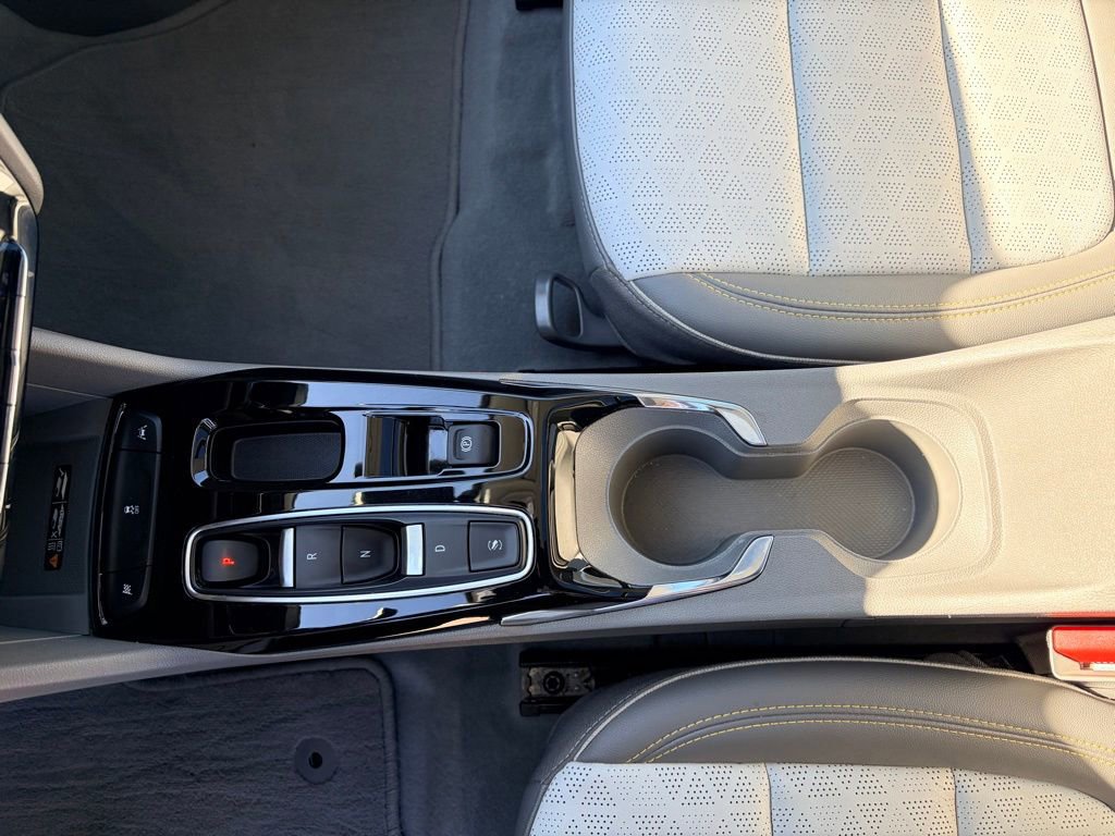 Used 2023 Chevrolet Bolt EUV Premier w/ Sun & Sound Package image 15