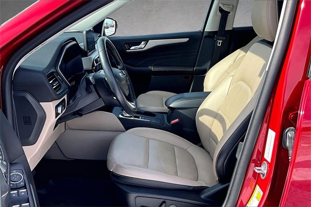 Certified 2021 Ford Escape SEL image 23