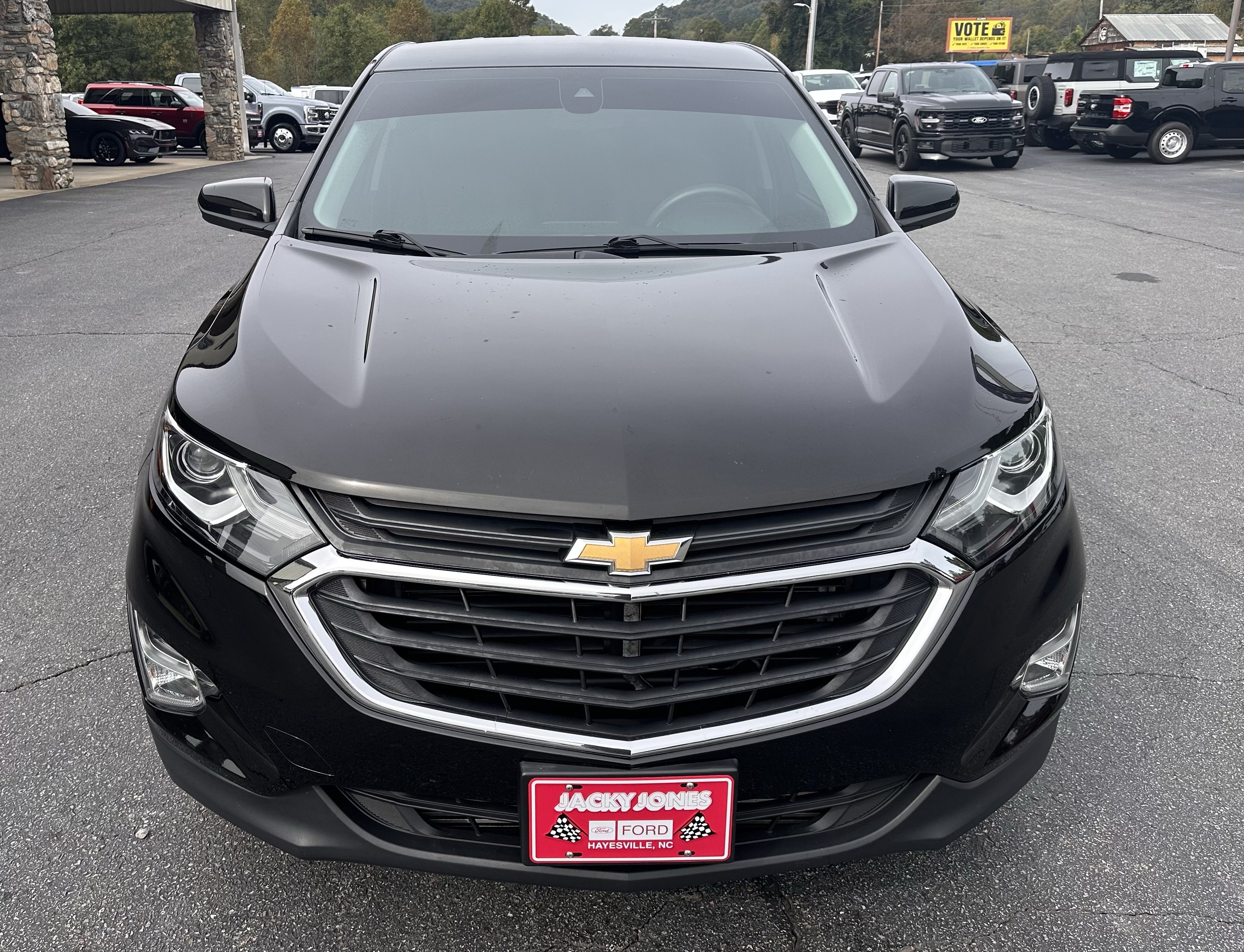 Used 2020 Chevrolet Equinox LT FWD image 3