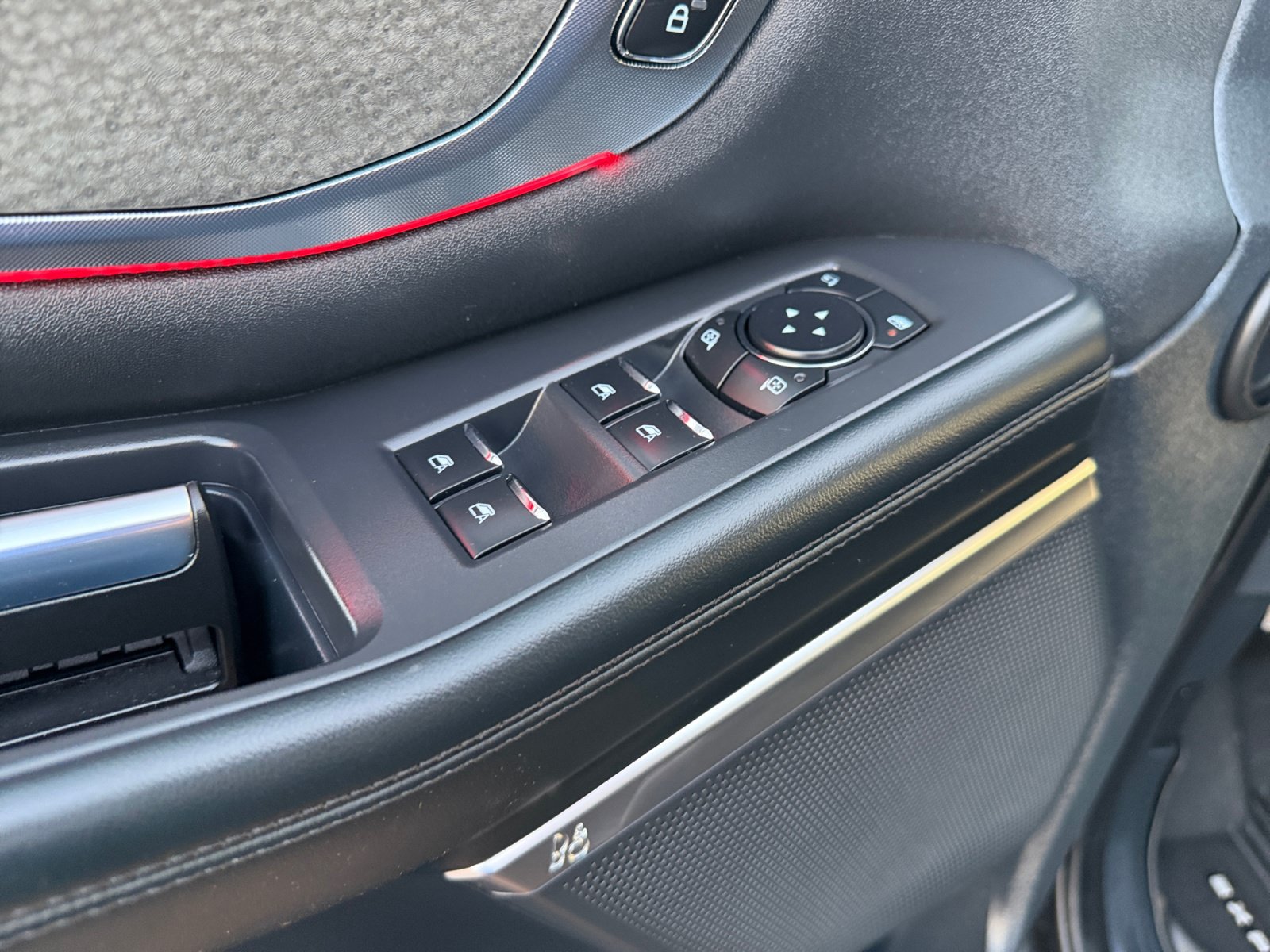 Certified 2025 Ford Expedition Tremor AWD/4WD image 20