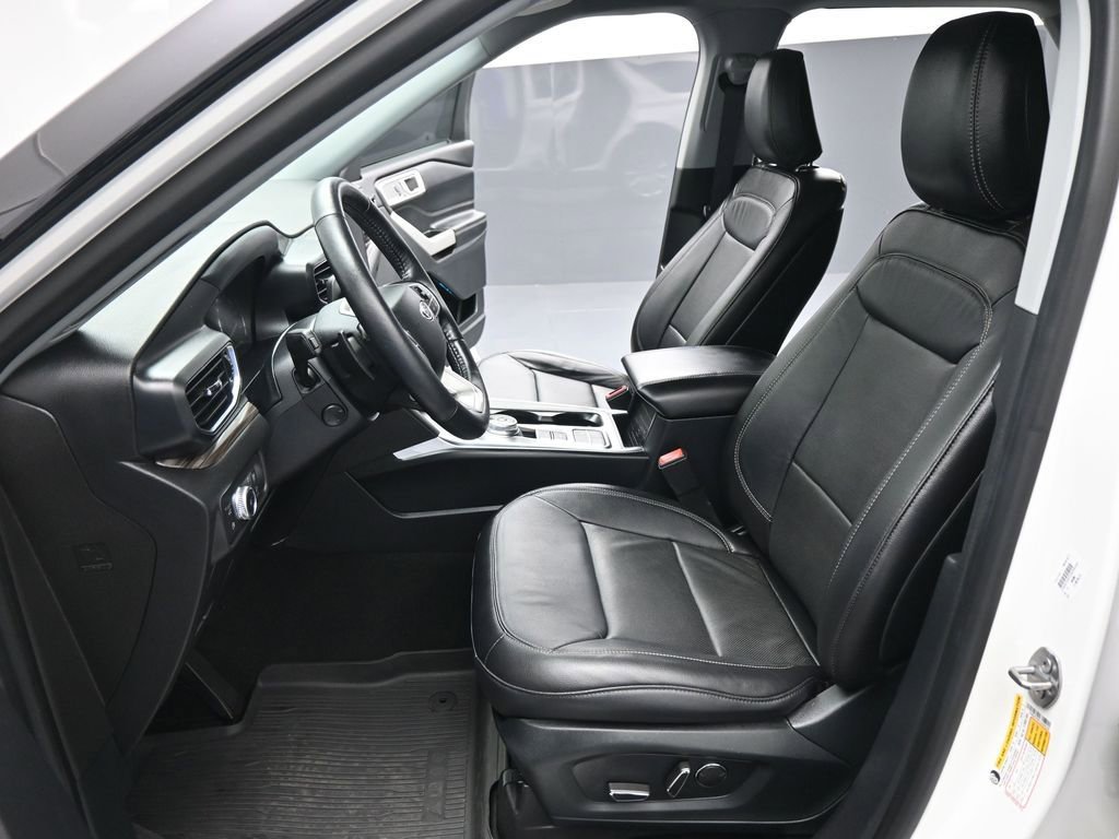 Certified 2020 Ford Explorer Limited w/ Hybrid Equipment Group 310A RWD image 10