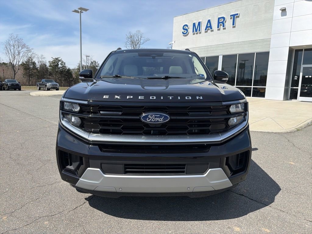 Certified 2025 Ford Expedition Max Platinum image 9