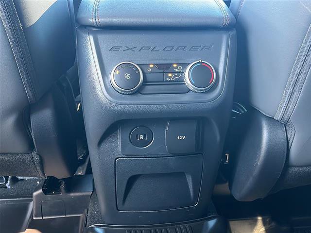 Certified 2025 Ford Explorer Active w/ Active Comfort Package AWD/4WD image 30