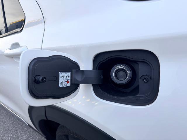 Certified 2022 Ford Explorer XLT w/ Equipment Group 202A image 11