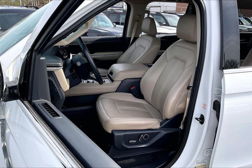 Certified 2024 Ford Expedition Max Limited AWD/4WD image 23