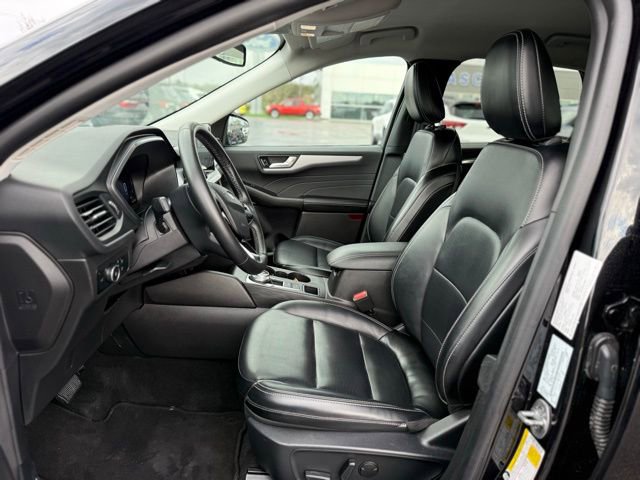 Certified 2024 Ford Escape Platinum AWD/4WD image 14