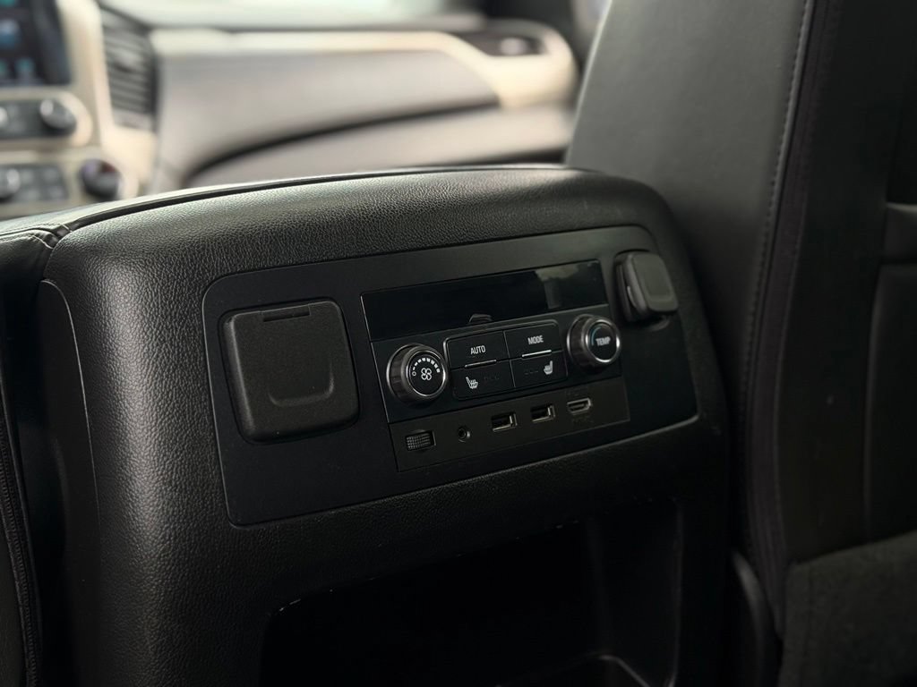 Used 2018 GMC Yukon Denali w/ Denali Ultimate Package AWD/4WD image 25