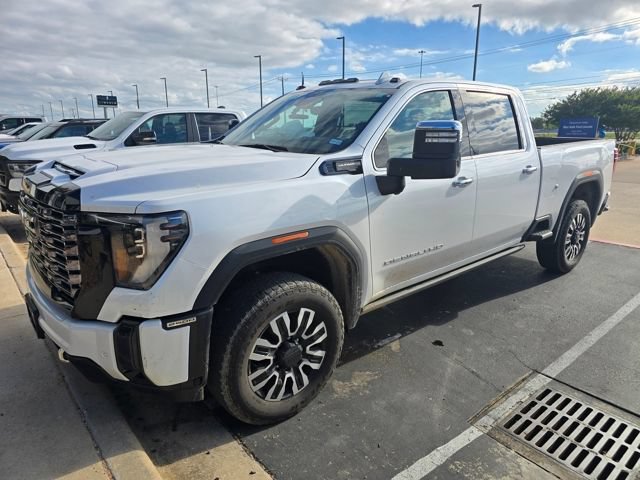 Used 2025 GMC Sierra 2500 Denali Ultimate AWD/4WD image 2