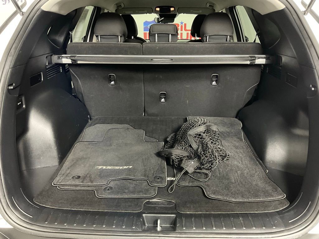 Used 2022 Hyundai Tucson SEL w/ Cargo Package image 11