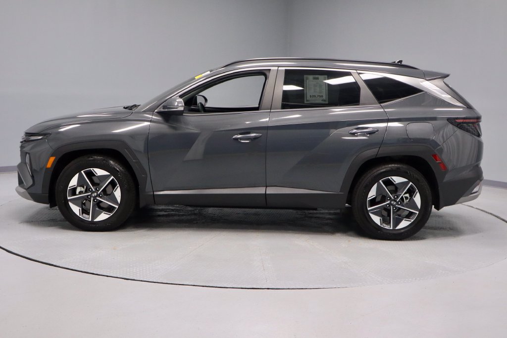 Used 2025 Hyundai Tucson SEL FWD image 9