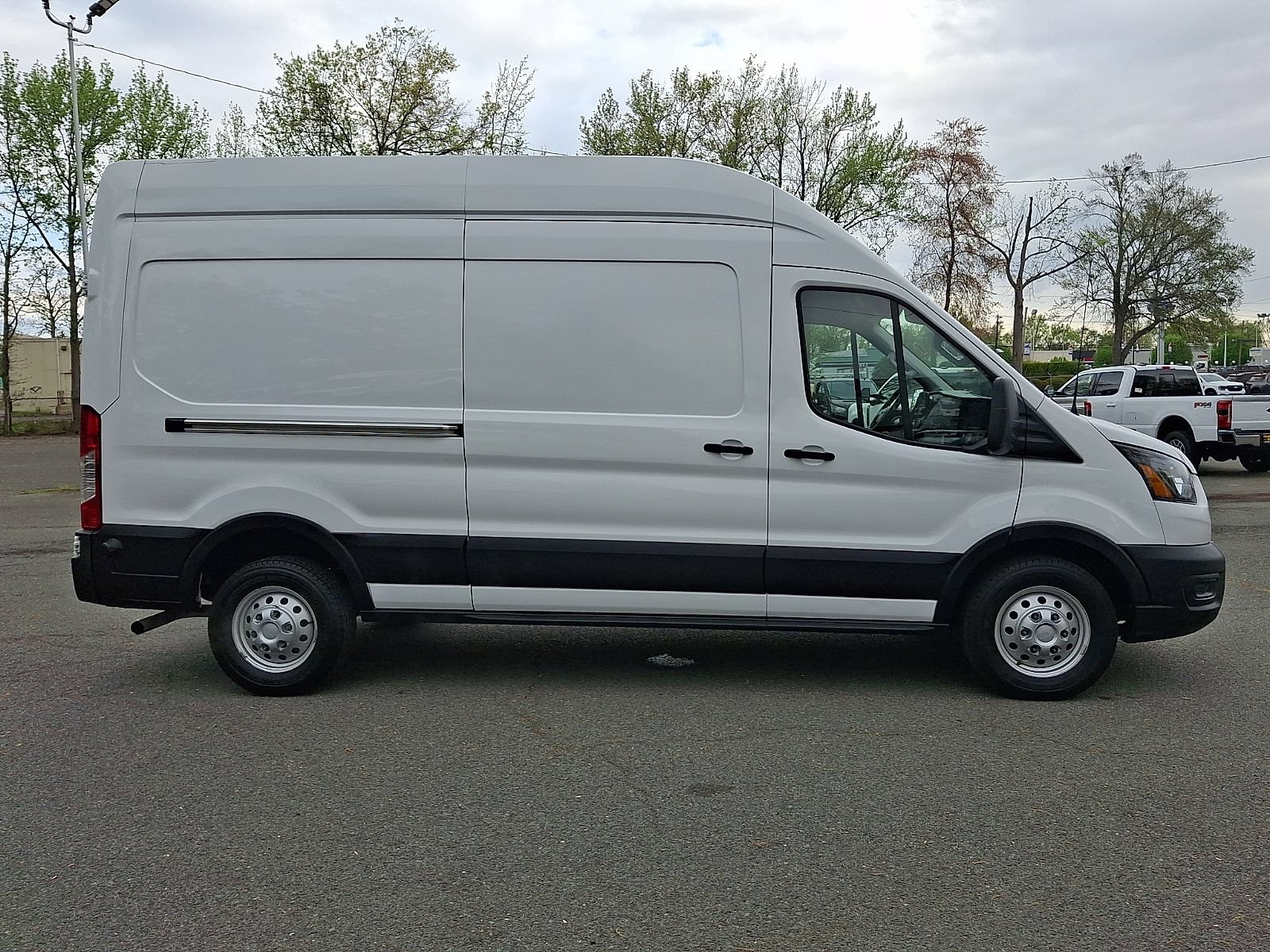 Certified 2024 Ford Transit 250 148 High Roof AWD image 8