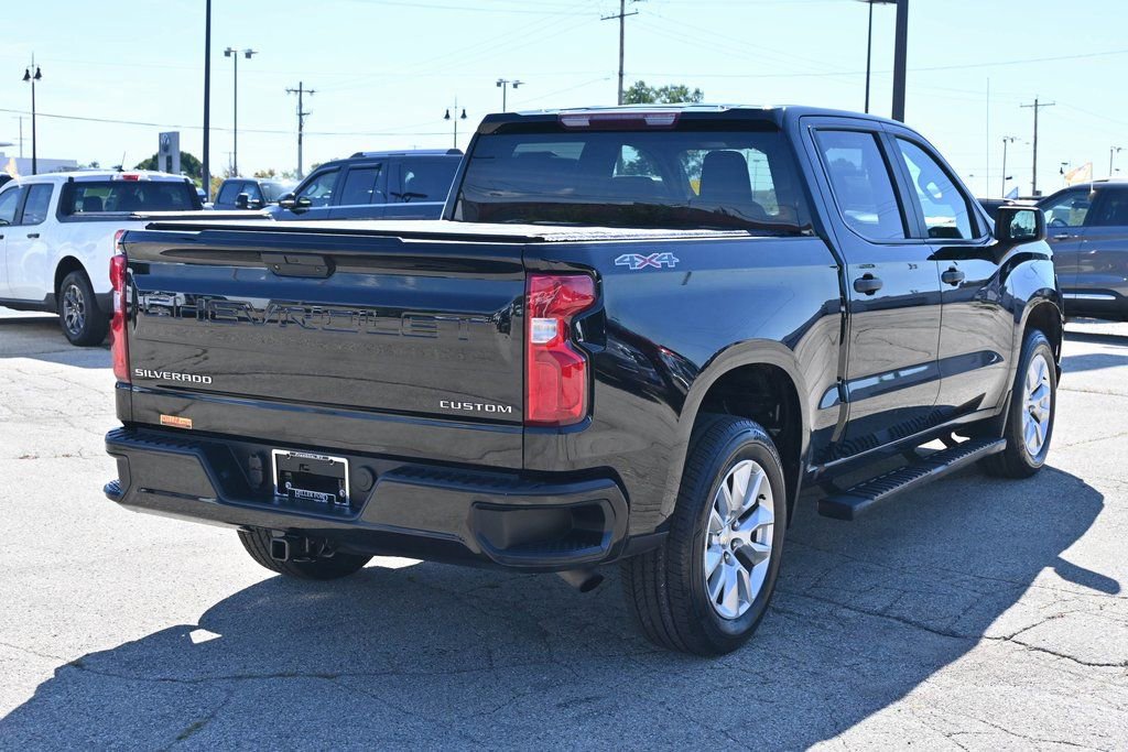 Used 2021 Chevrolet Silverado 1500 Custom image 9