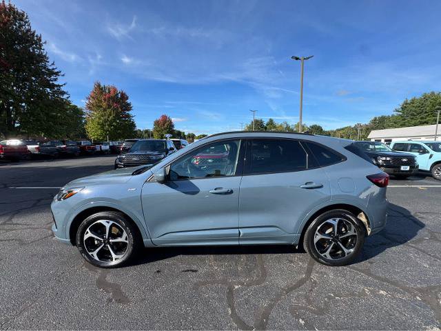 Certified 2023 Ford Escape ST-Line Elite w/ Premium Technology Package AWD/4WD image 2