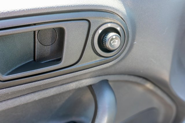 Certified 2018 Ford Fiesta SE w/ Cold Weather Package FWD image 18