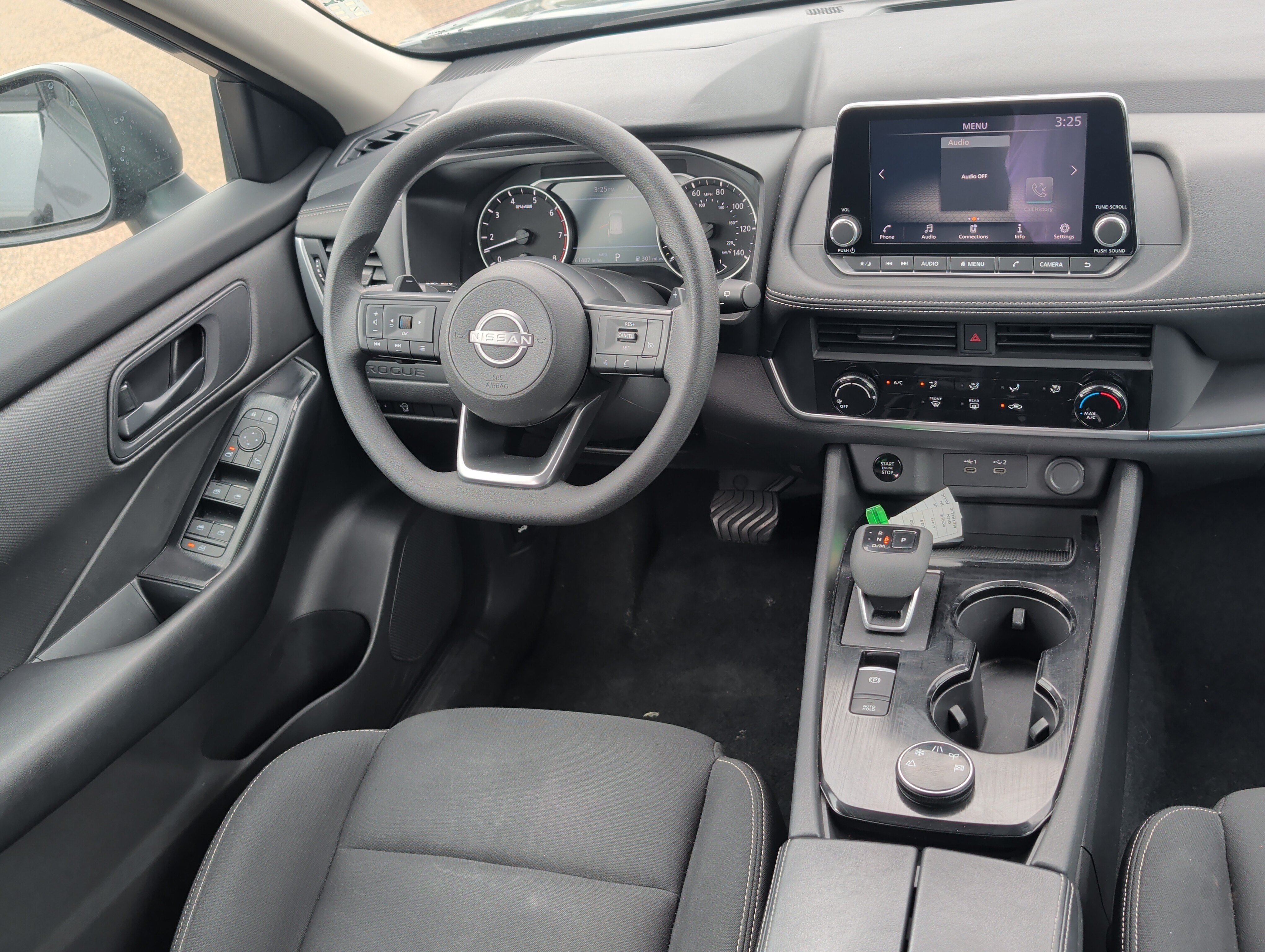 Used 2024 Nissan Rogue S AWD/4WD image 9