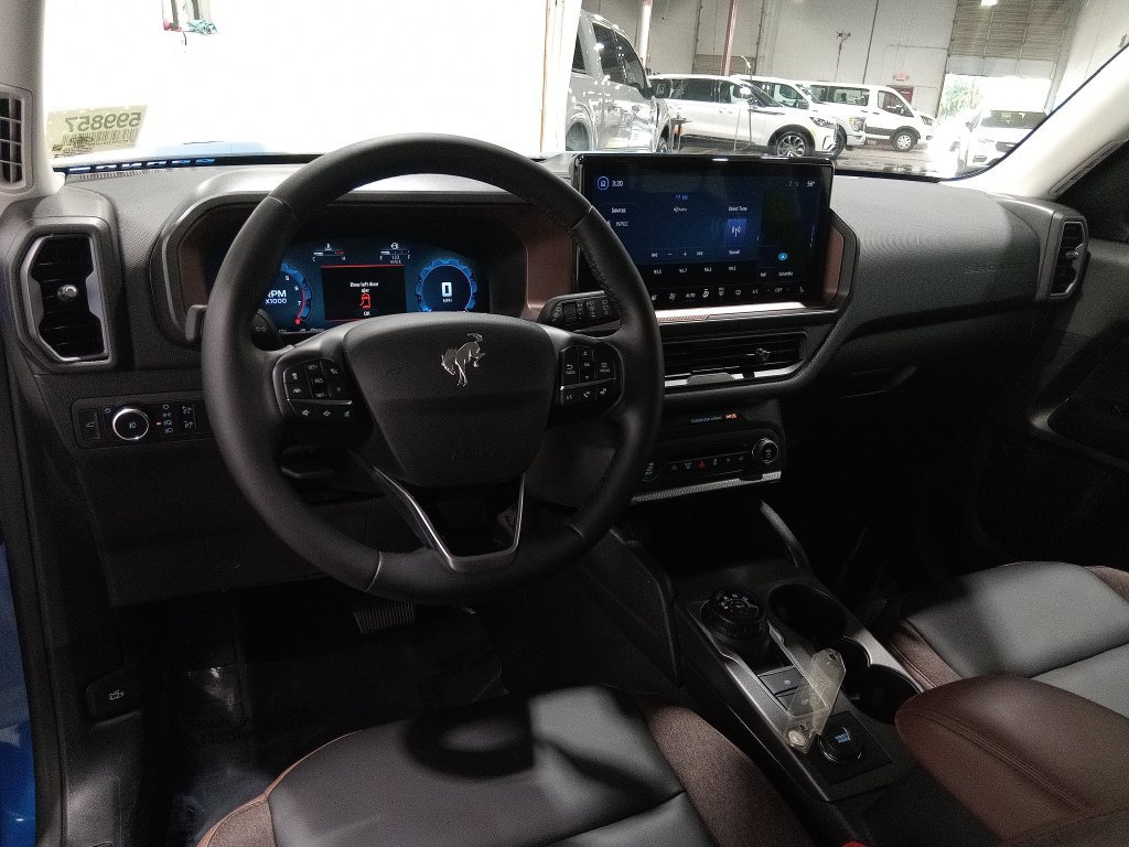 Certified 2025 Ford Bronco Sport Outer Banks w/ Outer Banks Tech Package+ AWD/4WD image 14