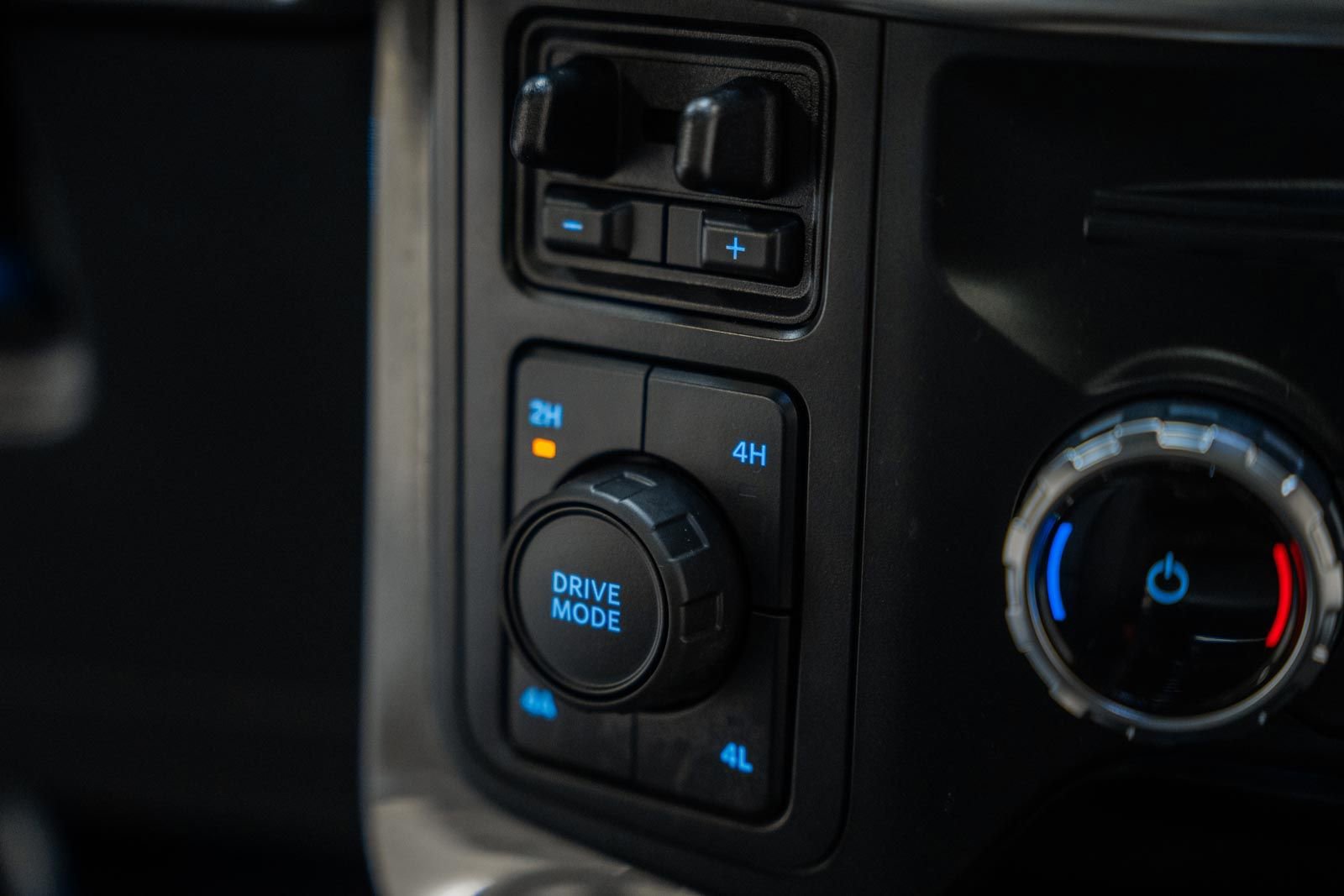 Certified 2023 Ford F150 Lariat w/ Equipment Group 502A High image 31