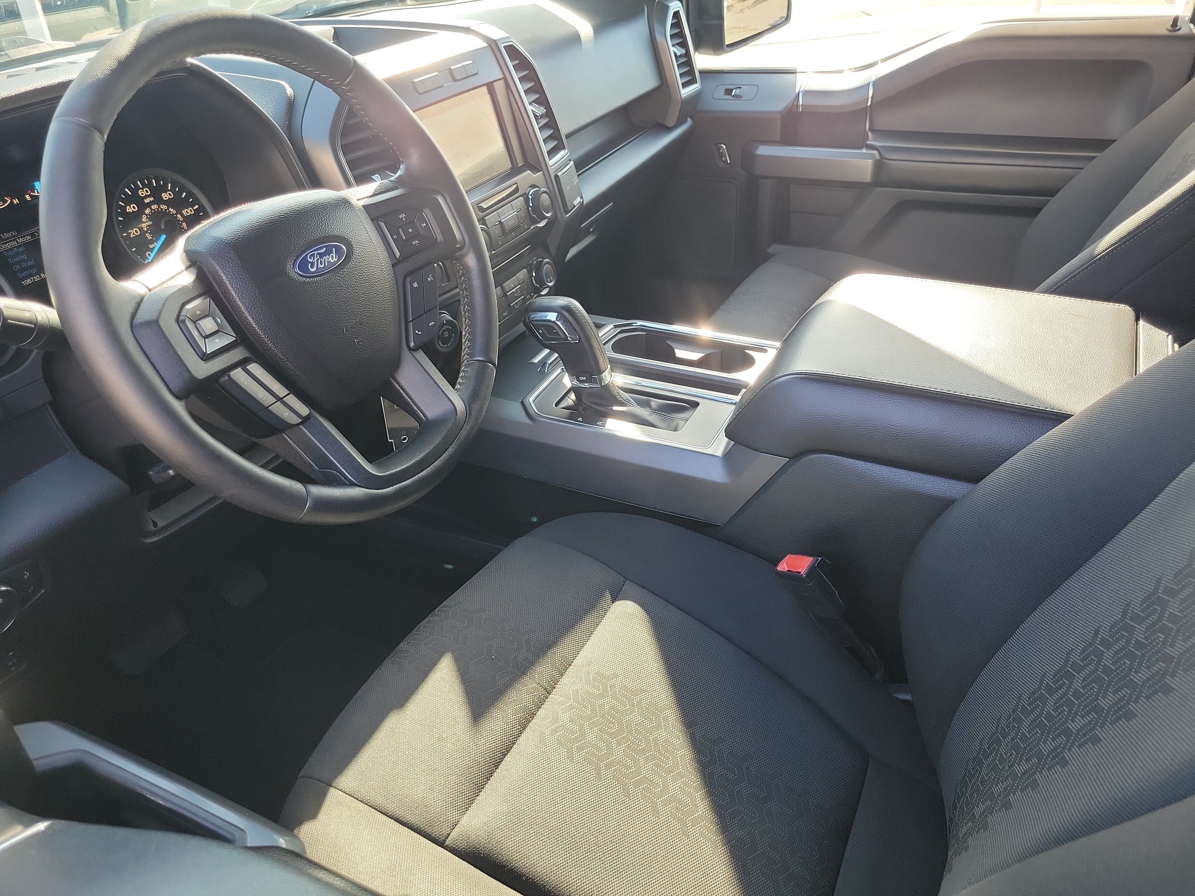 Certified 2018 Ford F150 XLT w/ Equipment Group 302A Luxury RWD image 3
