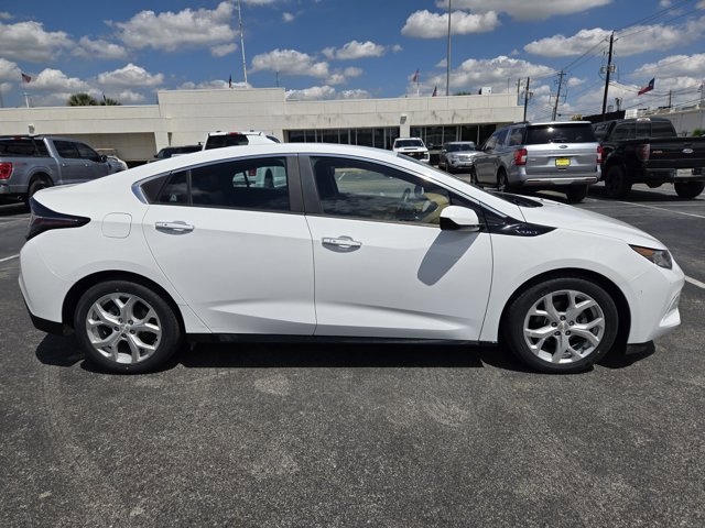 Used 2018 Chevrolet Volt Premier w/ Driver Confidence Package FWD image 4