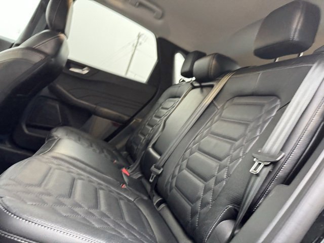 Certified 2023 Ford Escape Platinum w/ Premium Technology Package image 15