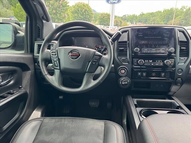 Used 2021 Nissan Titan PRO-4X AWD/4WD image 14