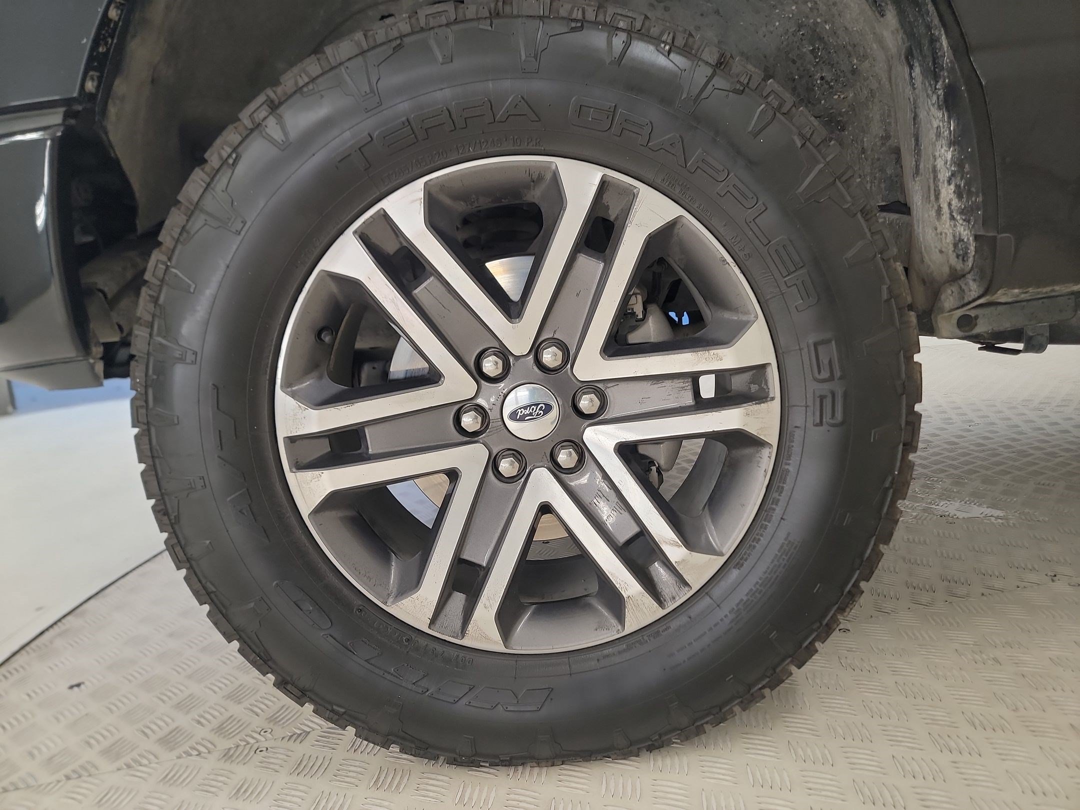 Certified 2021 Ford F150 XL w/ STX Appearance Package AWD/4WD image 10