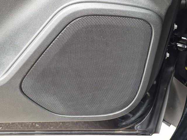 Used 2025 Chevrolet Blazer LT FWD image 16
