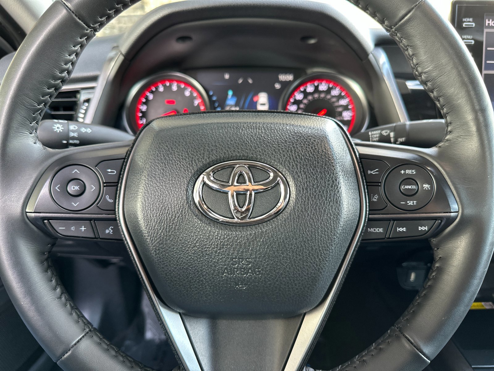 Used 2024 Toyota Camry XSE w/ Blackout Package (TMS) image 22