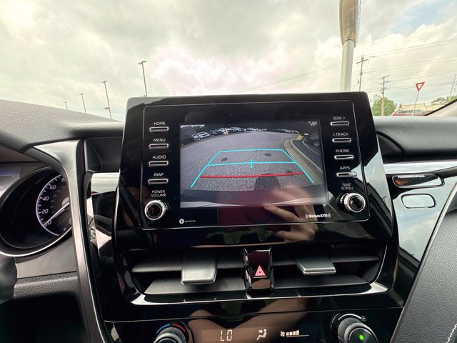 Used 2021 Toyota Camry SE FWD image 20