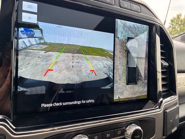Certified 2022 Ford F250 Platinum w/ Tremor Off-Road Package AWD/4WD image 30