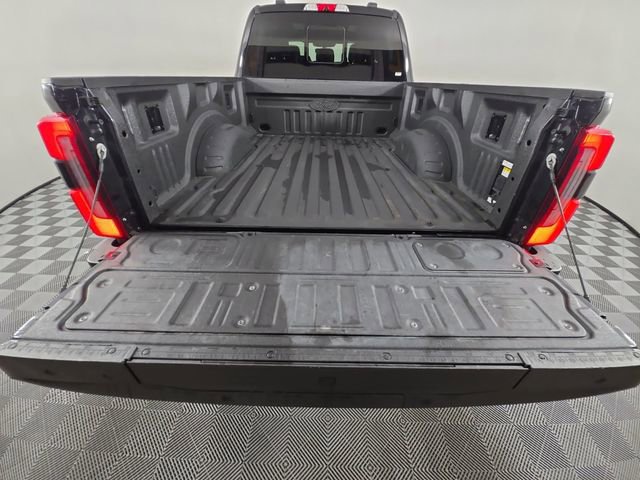 Certified 2024 Ford F350 Platinum w/ Tremor Off-Road Package image 16