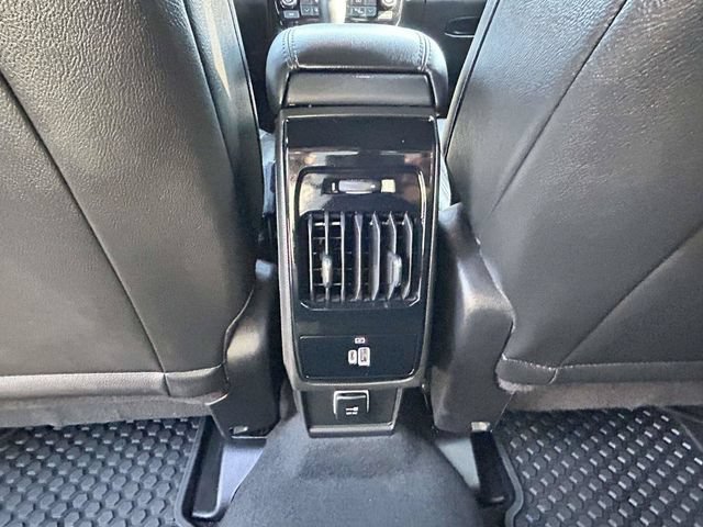 Used 2026 Jeep Compass Trailhawk AWD/4WD image 23