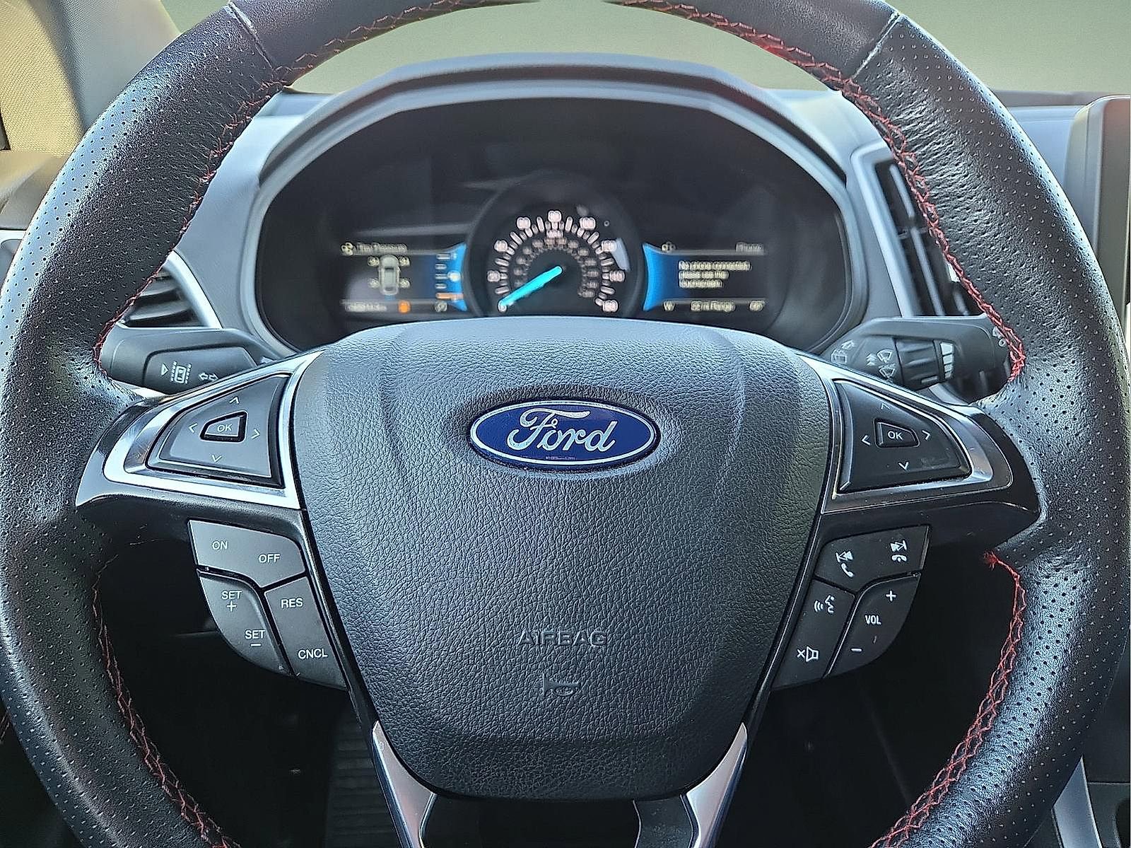 Certified 2024 Ford Edge ST-Line AWD/4WD image 24