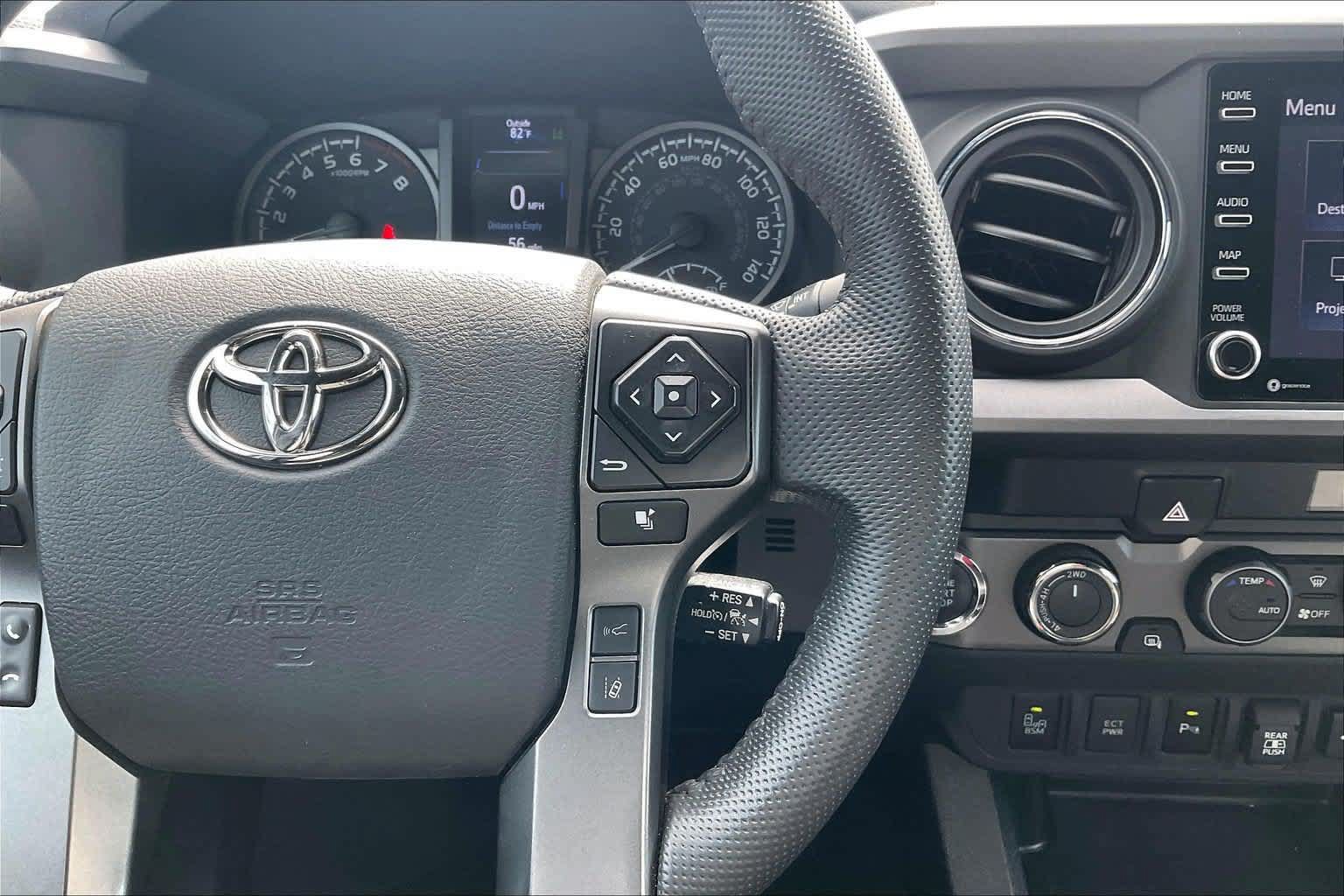 Used 2023 Toyota Tacoma TRD Off-Road w/ Technology Package AWD/4WD image 25